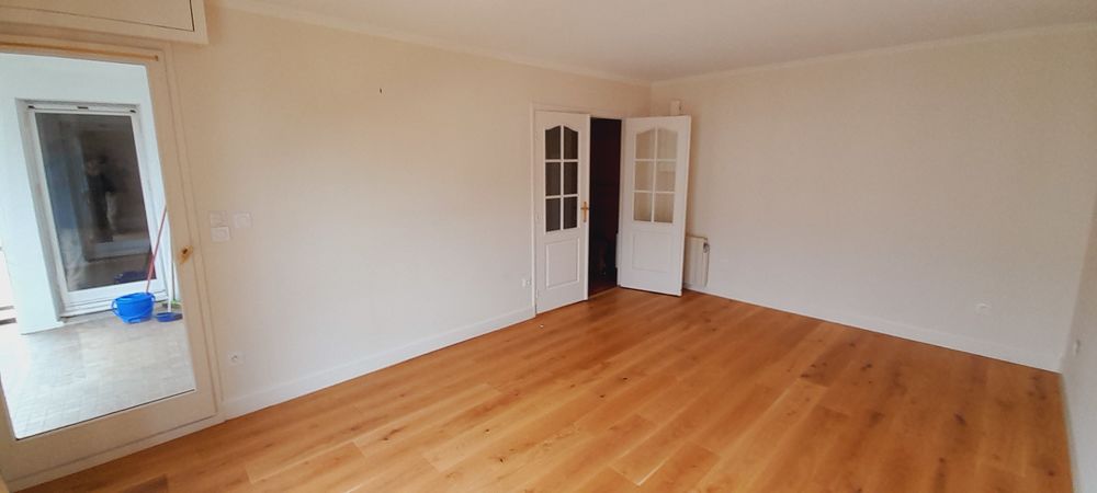 Location Appartement résidence sénior Dijon 51 m2 + loggia fermée 11 m2 Dijon