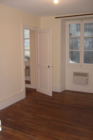  Appartement à louer 2 pièces 37 m²