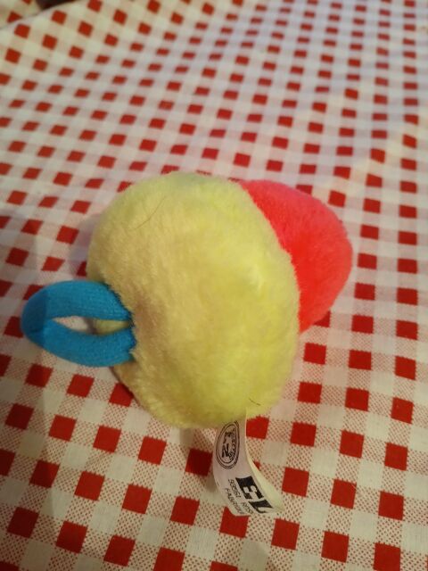 PELUCHE N° 19
SUCETTE PELUCHE
1 Triel-sur-Seine (78)