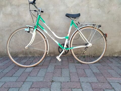 Vlo femme Campagne-ls-Wardrecques (62)