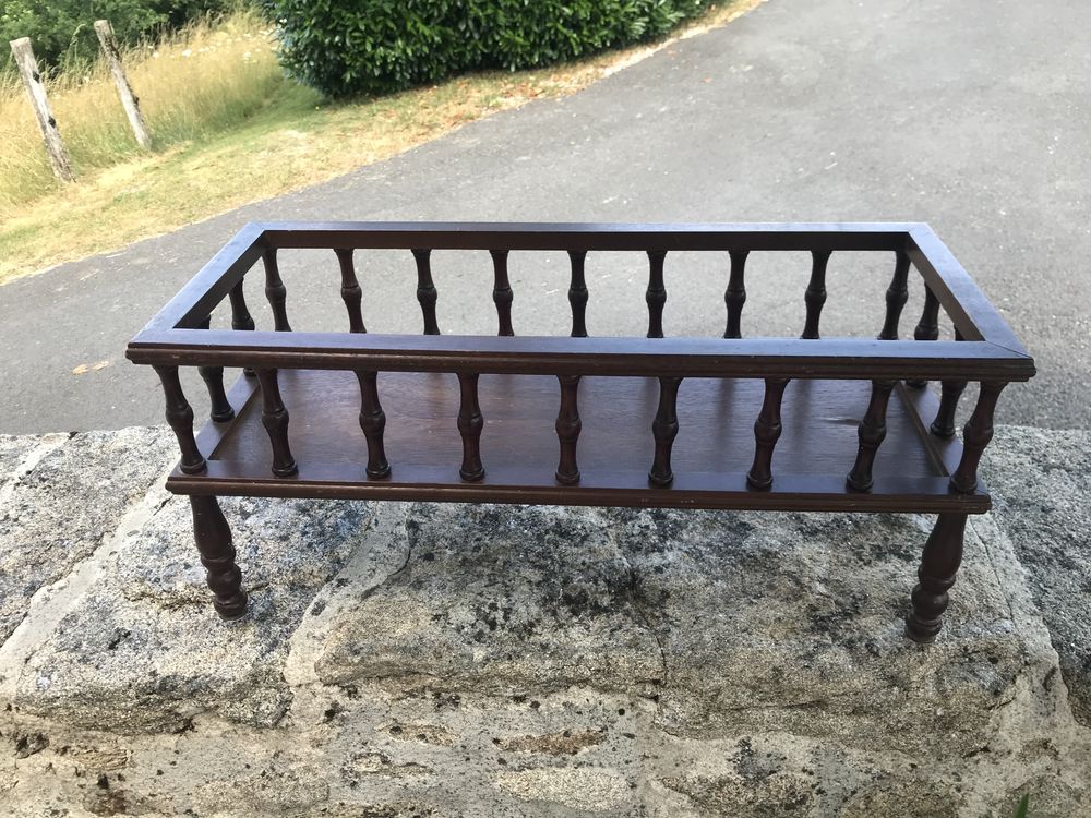 Meuble porte fleurs ou porte revues Meubles