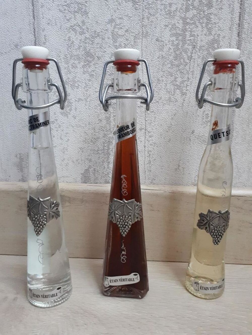 Mignonettes pleines de 19 cm de hauteur avec de l'&eacute;tain 