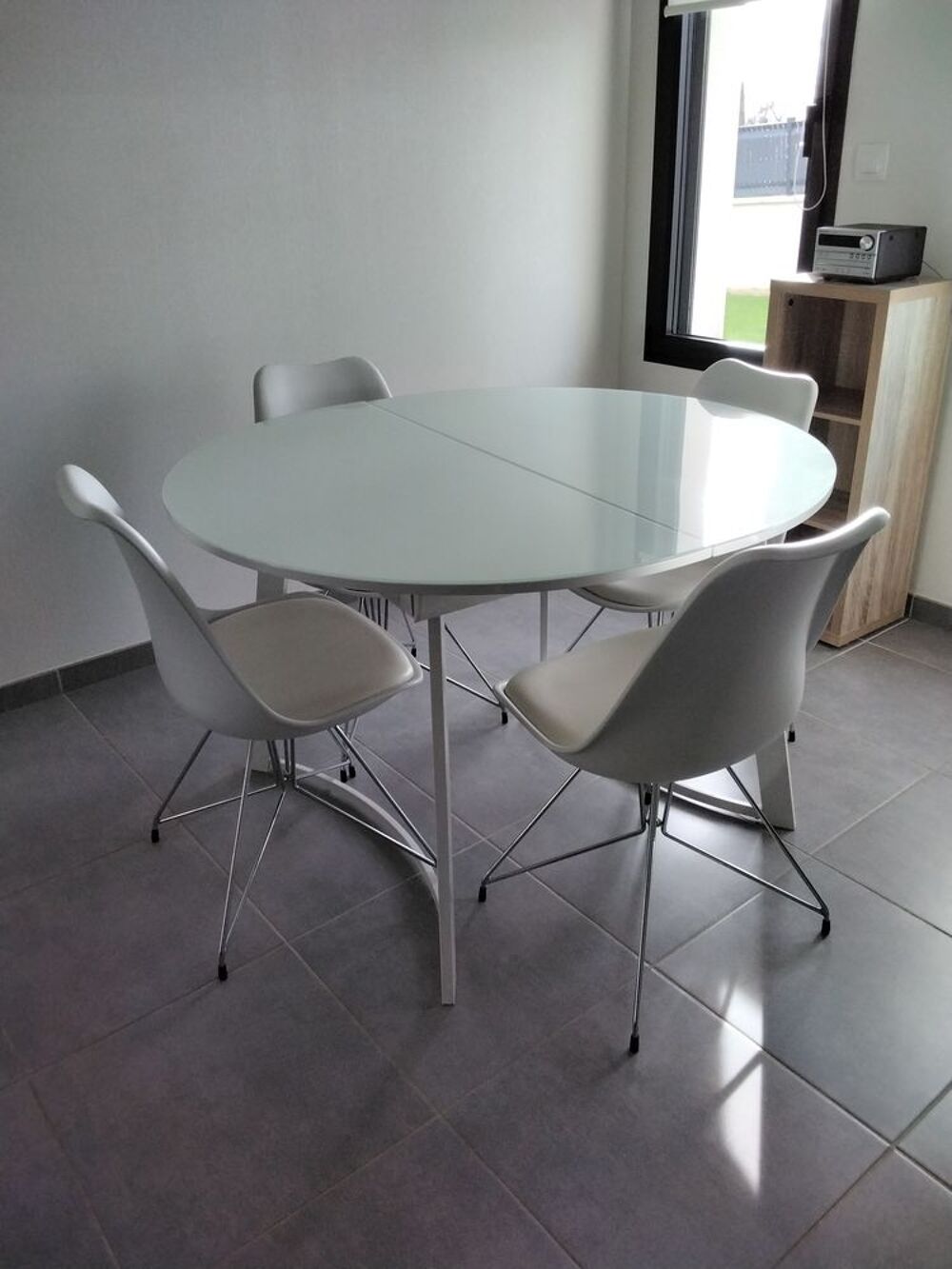 Salle &agrave; manger Meubles