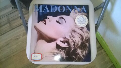 Vinyle Madonna
True Blue
1986
Excellent etat
15 Talange (57)