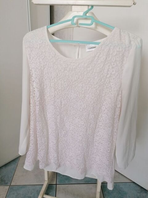 chemisier devant en dentelle. 5 La Roche-sur-Yon (85)