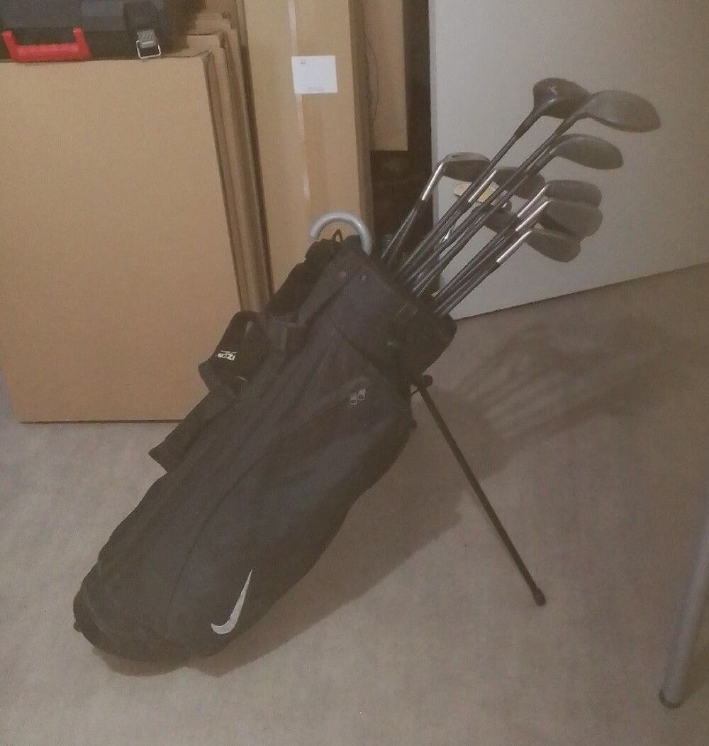 Clubs de golf, sac et chariot Sports