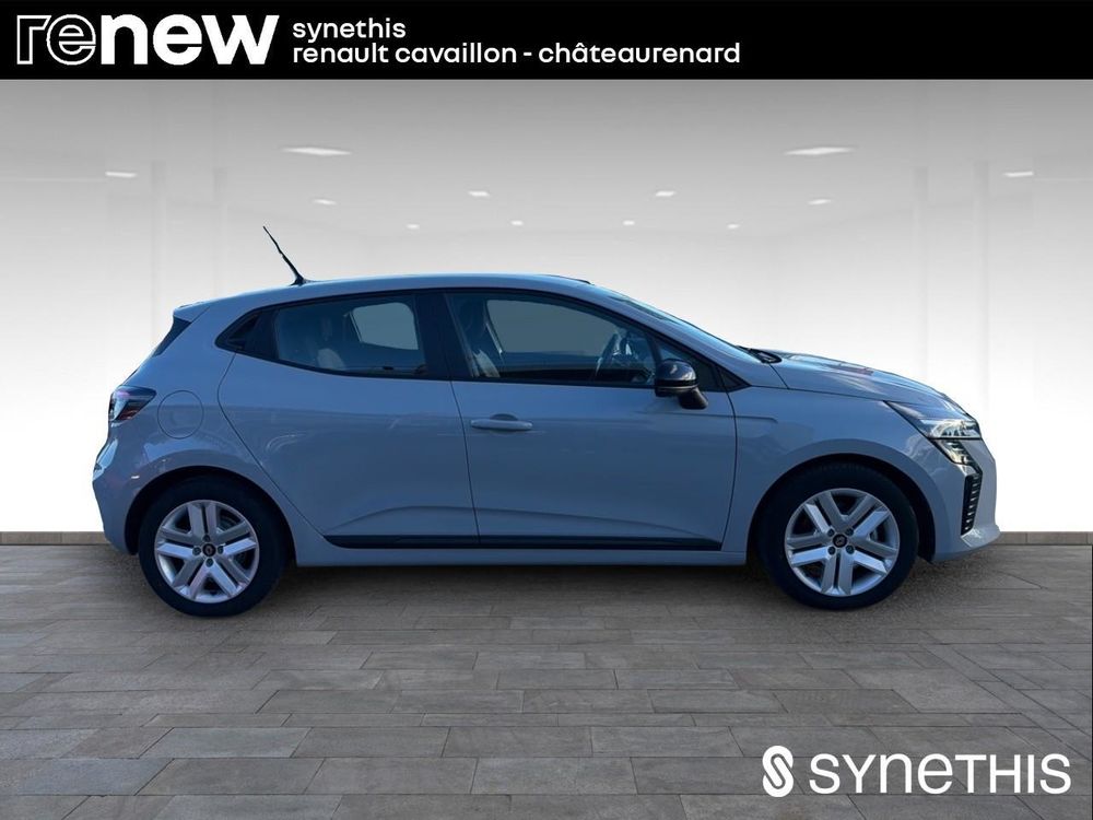 Clio V Clio E-Tech full hybrid 145 ch GSR2 Evolution 2024 occasion 84300 Cavaillon
