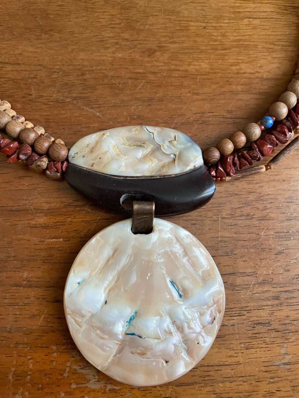 COLLIER BOIS DE ROSE Bijoux et montres