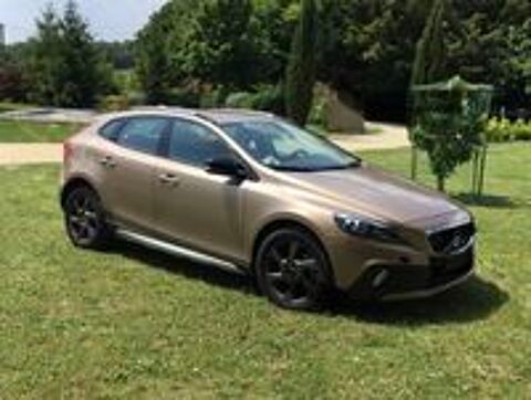 V40 Cross Country D2 115 Summum Powershift A 2013 occasion 49400 Saumur