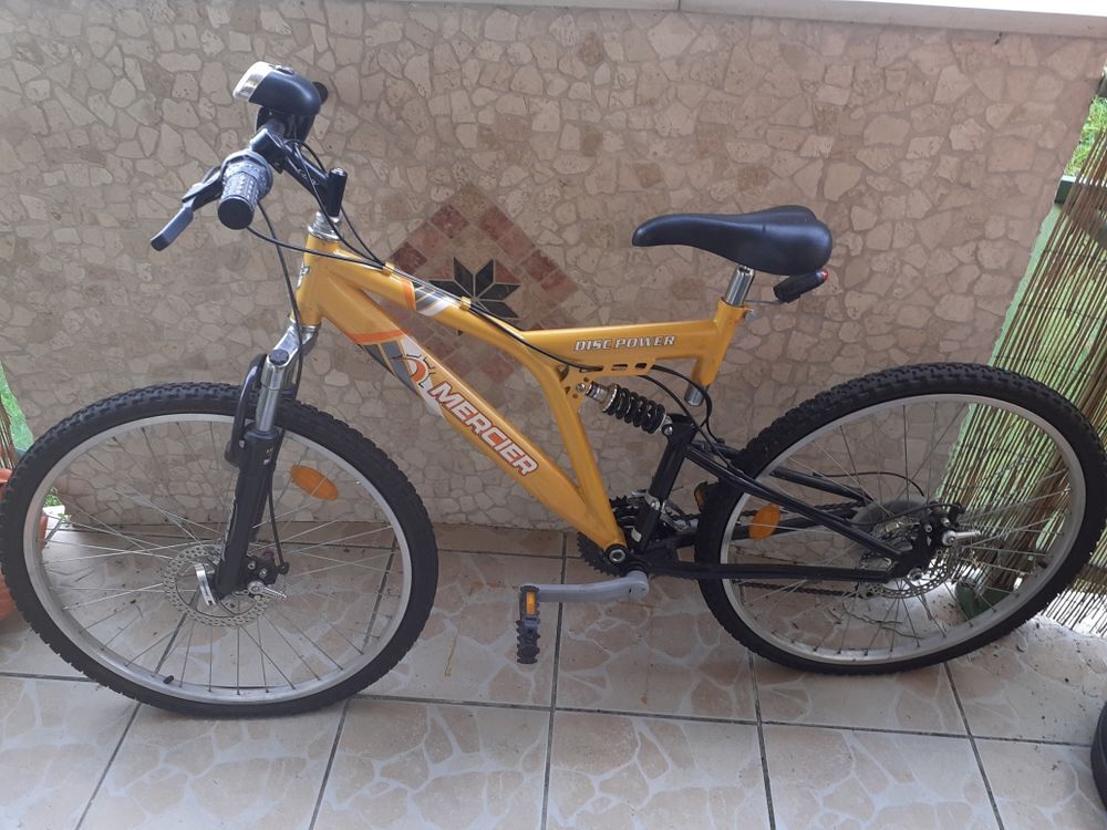 v&eacute;lo vvt bon &eacute;tat peu servi Vélos