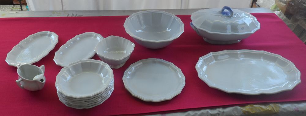 15 pi&egrave;ces de vaisselle de grande qualit&eacute; (professionnelle)
Cuisine