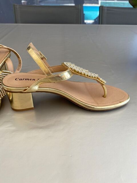Sandales �t� marque Carmen STEFFENS 45 Balaruc-les-Bains (34)
