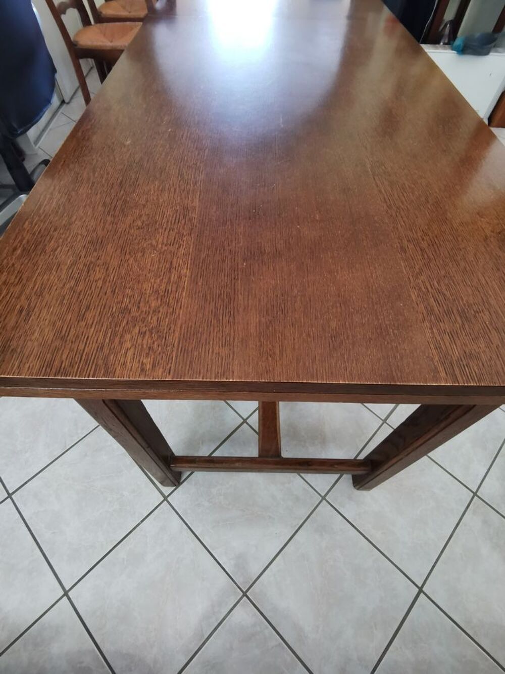 Table de cuisine en ch&ecirc;ne Meubles