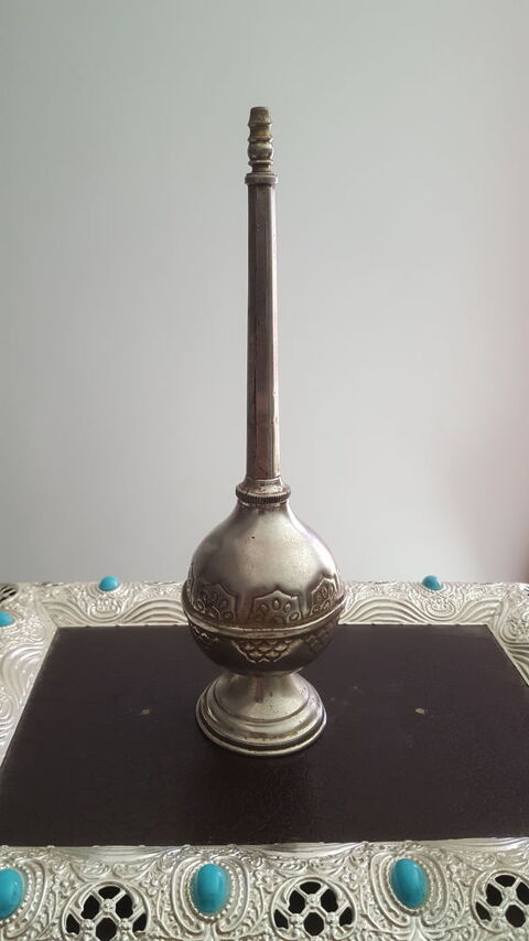 Distributeur de parfum 5 S�te (34)