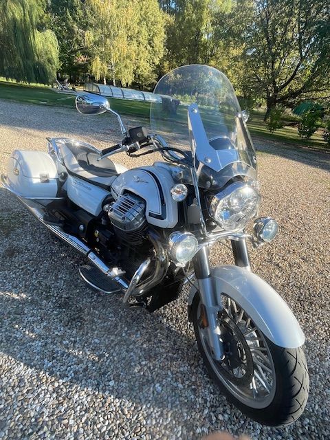 Moto MOTO GUZZI 2015 occasion Saint-Pey-de-Castets 33350