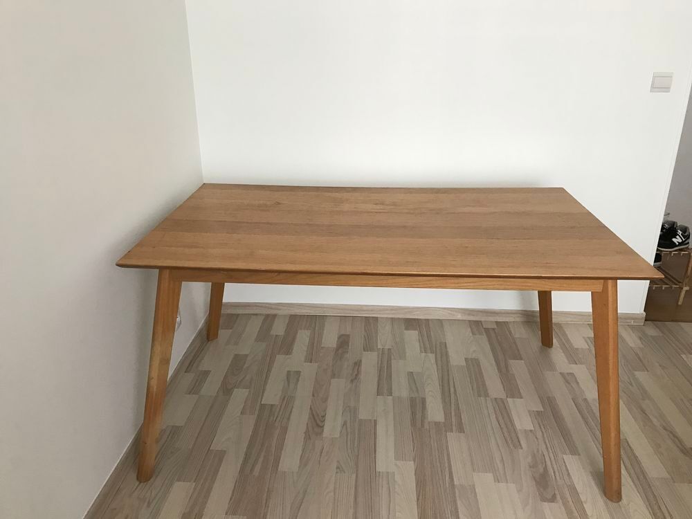 Table &agrave; manger en bois Meubles