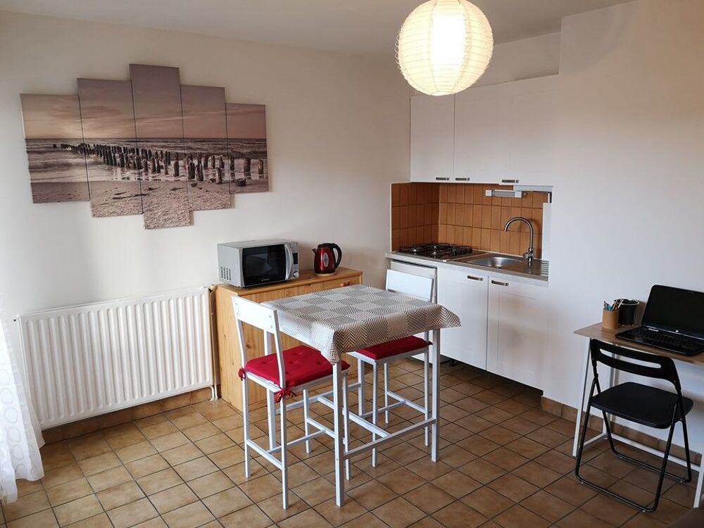 Location Appartement Studio meublé avec terrasse ? Quartier Dhuoda Nîmes