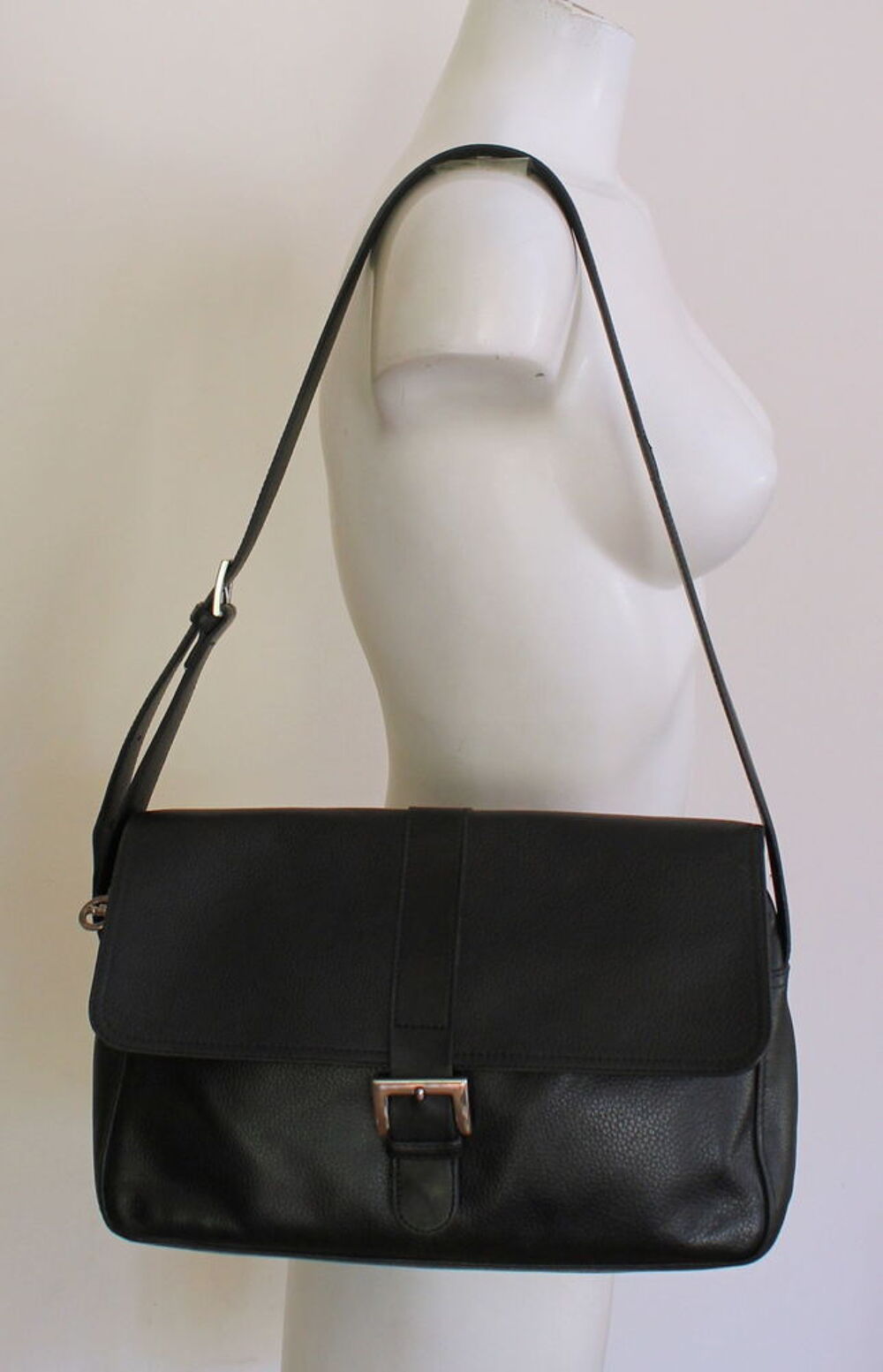 Sac cuir noir LONGCHAMP Maroquinerie