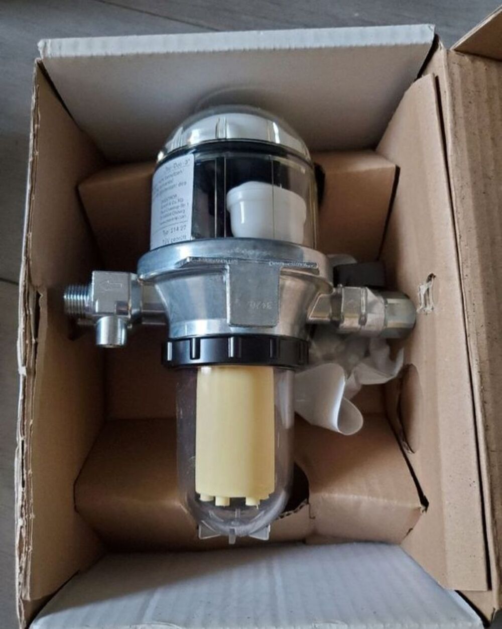 Filtre &agrave; mazout combin&eacute; avec s&eacute;parateur d'air &laquo;Toc-Duo-3&raquo; Bricolage