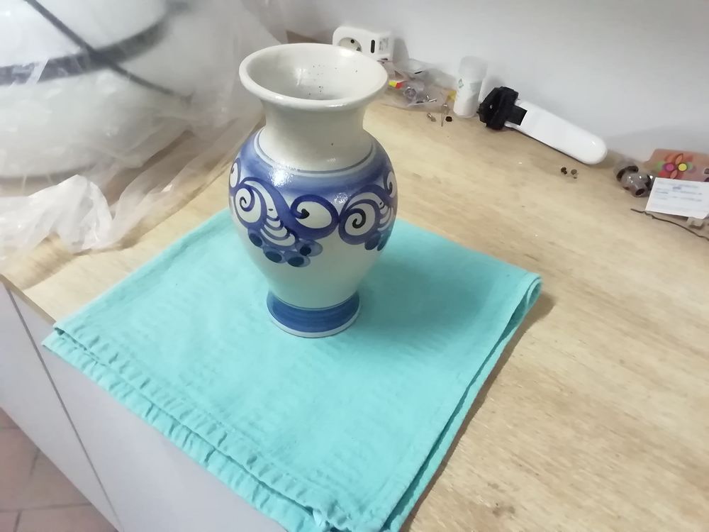 Vase c&eacute;ramique sculptrice VIVIANE VAN KESSEL sign&eacute; 