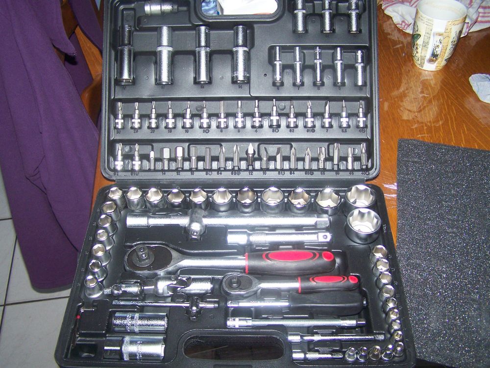 caisse a outils cliquet coffret complet Bricolage