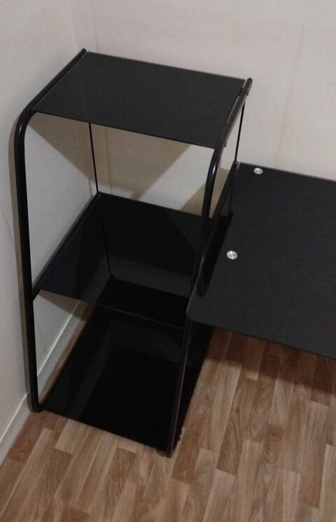 Bureau en verre et mtal noir 50 Amiens (80)