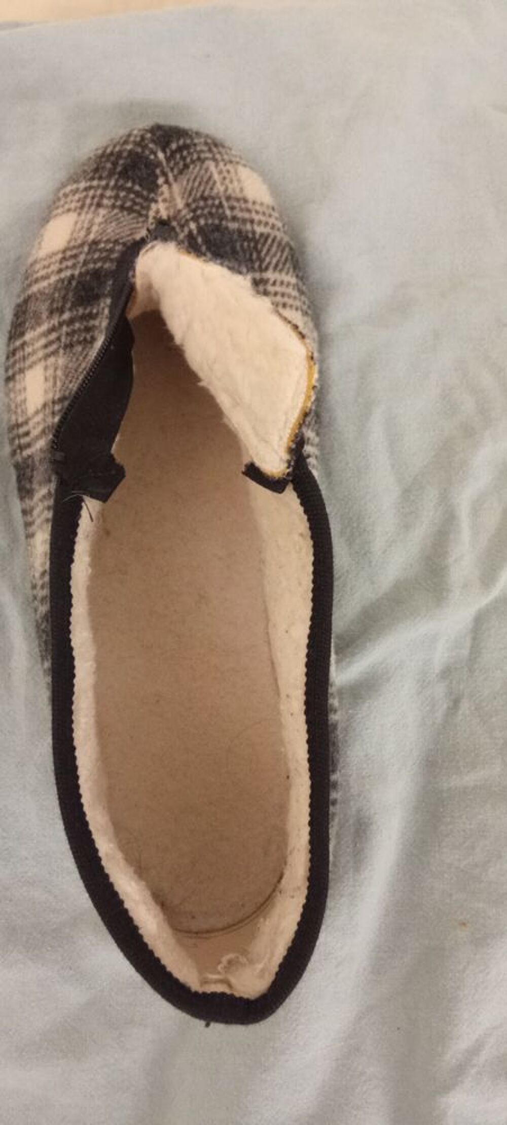 Chaussons pantoufles homme Chaussures