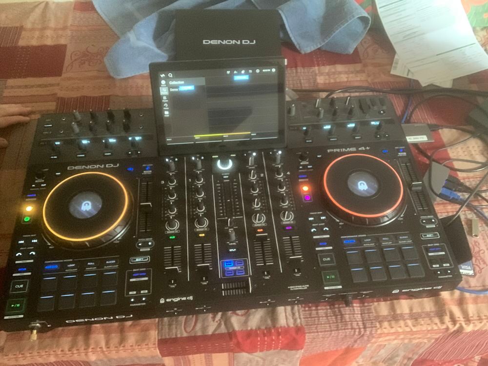 Controler PRO Denon Prime 4+ (plus) Quasi neuf Audio et hifi