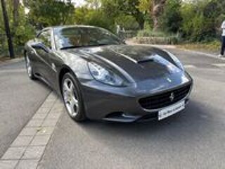California V8 4.3 460ch 2009 occasion 94340 Joinville-le-Pont