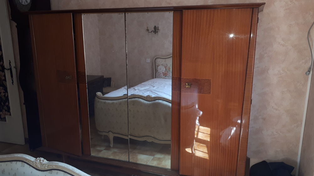 Armoire grande largeur A EMPORTER &agrave; Biot 06410 Meubles