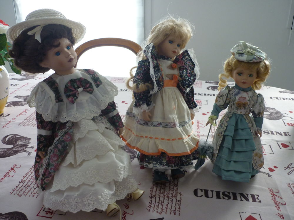 poup&eacute;es porcelaine 