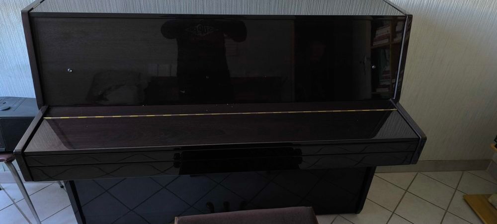 Piano droit A.GRAND 108 Instruments de musique
