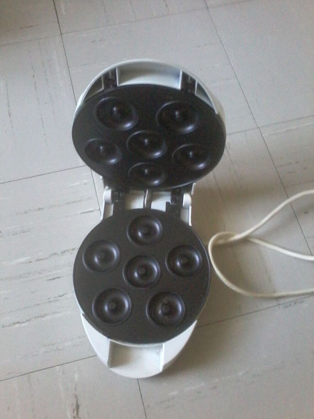 Appareil &agrave; muffin marque keenox Electromnager