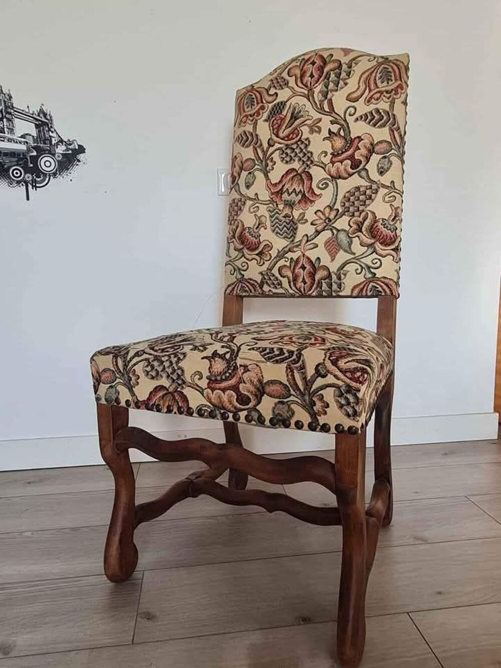 Chaise recouvert de tapisserie, style Louis XIV Meubles
