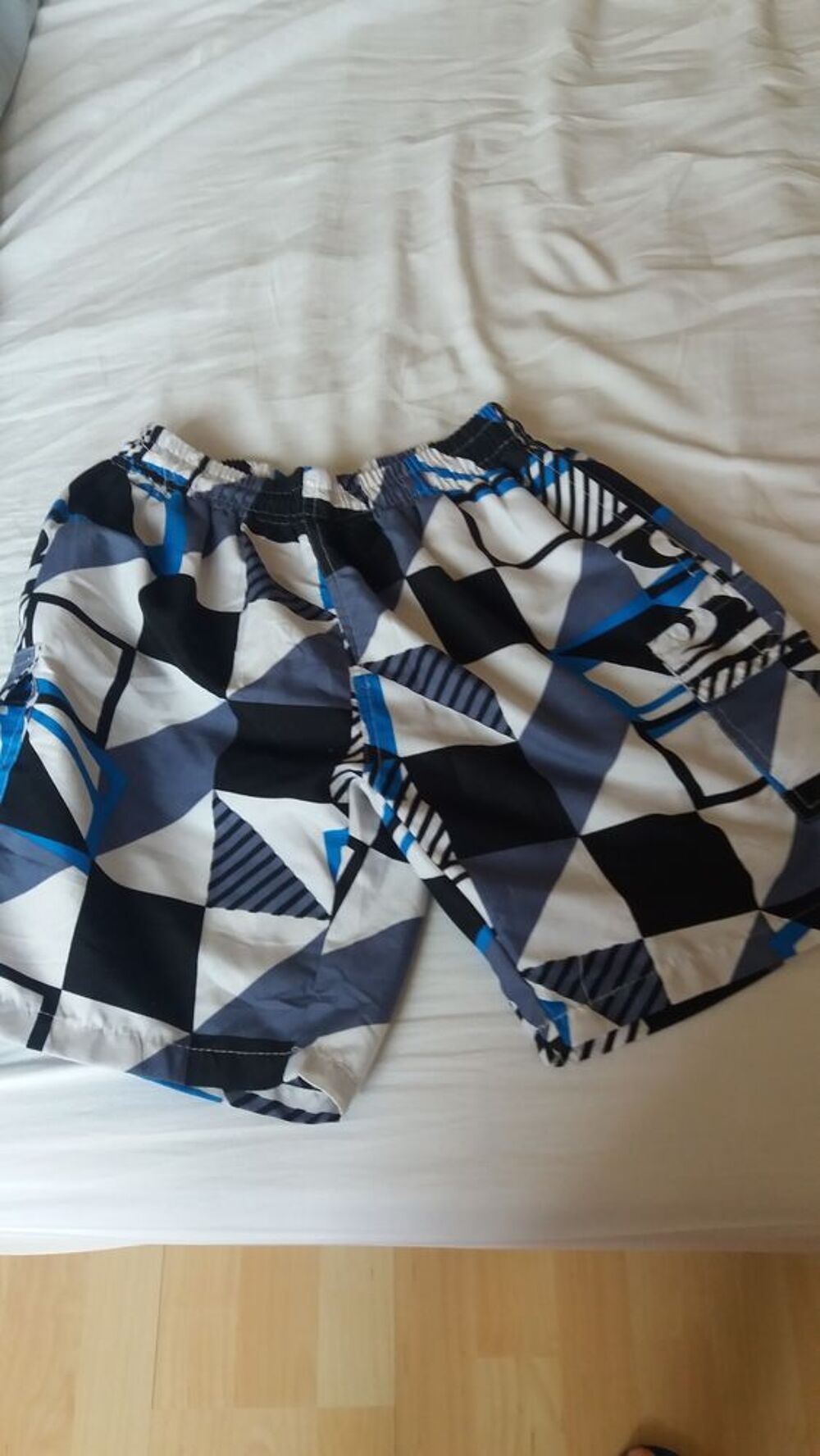 SHORT bain 14ans Vêtements