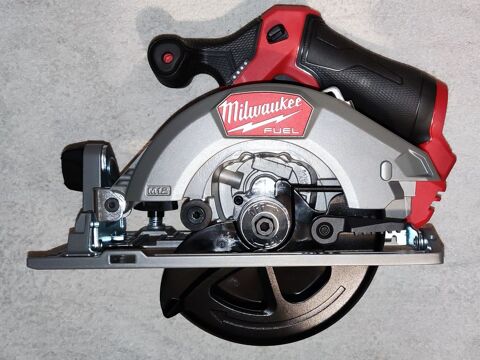 Scie Circulaire Milwaukee M12 FCS442-0 - Malette - NEUVE 220 Follainville-Dennemont (78)