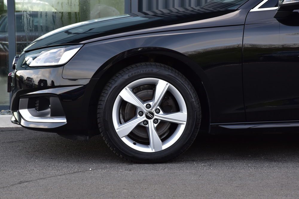 A4 Avant 30 TDI 136 S tronic 7 Design 2021 occasion 56300 Pontivy