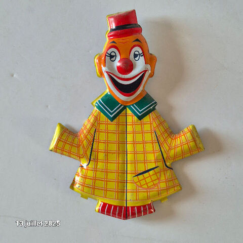 Rare, Jeux , jouet des pays de l'Est, clown en métal blanc 5 Saumur (49)