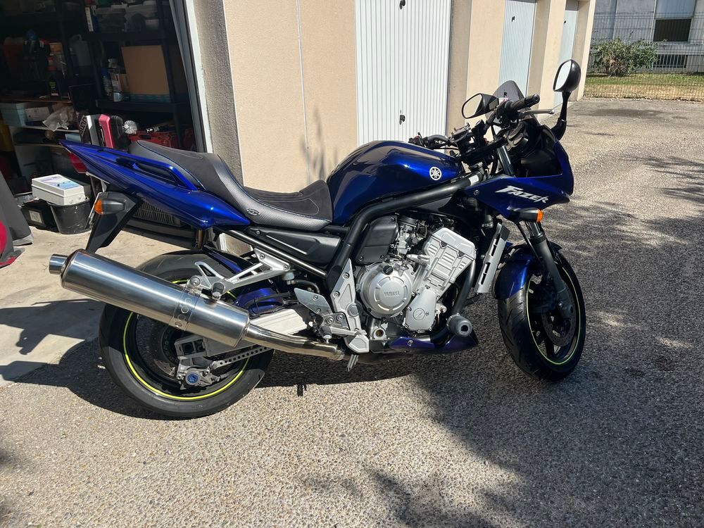 YAMAHA 2003 occasion 30000 N&icirc;mes
