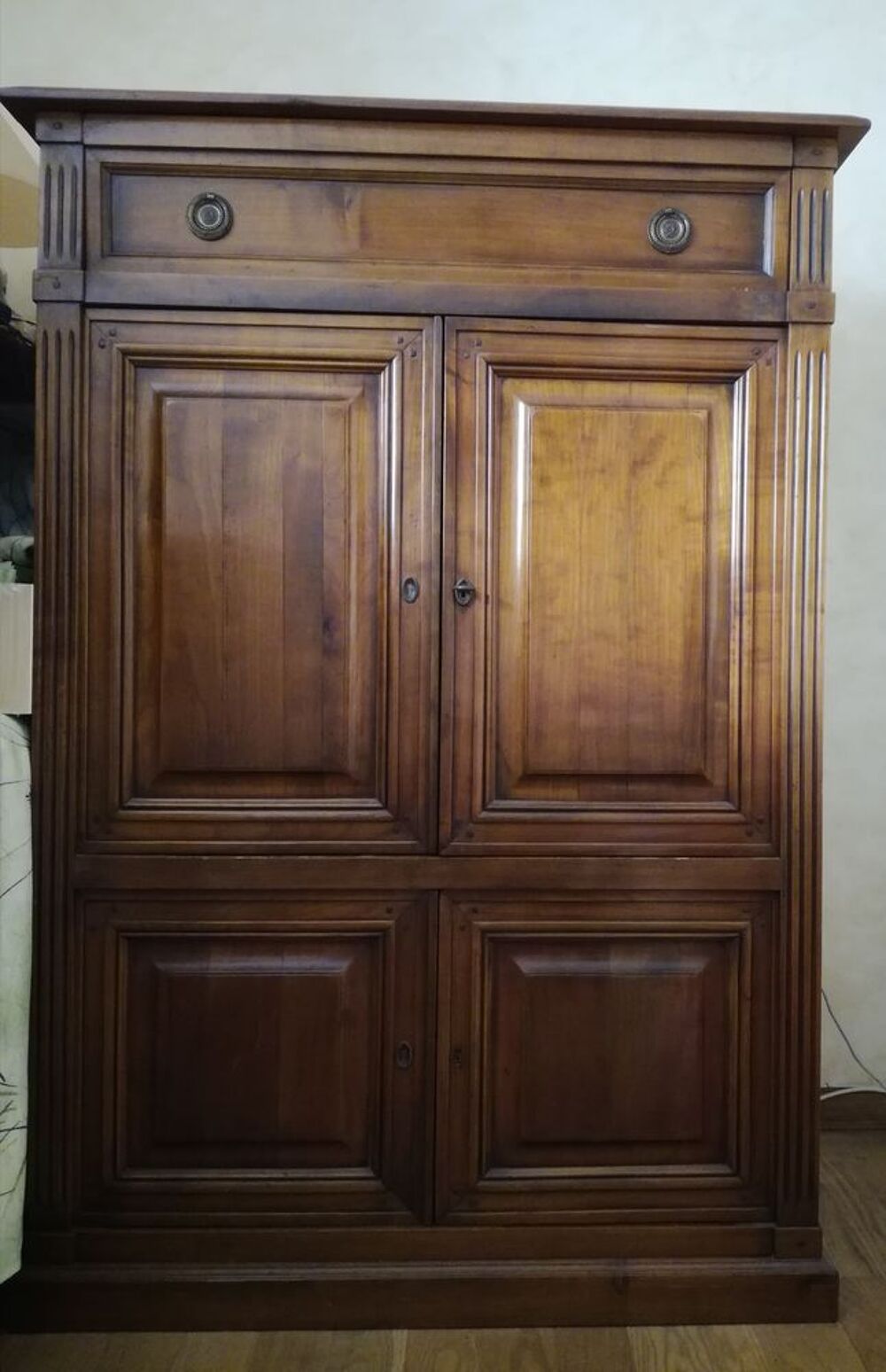 Bonneti&egrave;re / Meubles TV Merisier style Directoire Meubles