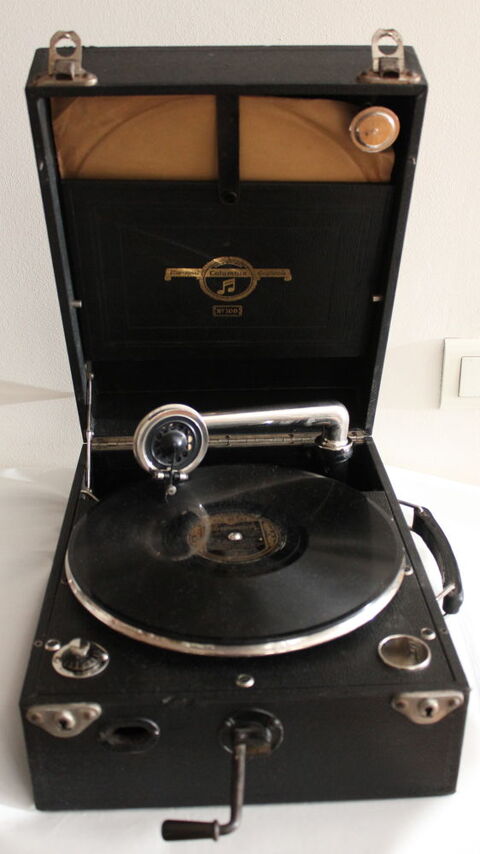 Gramophone portable Viva-Tonal COLUMBIA Grafonola n° 109 150 Issy-les-Moulineaux (92)