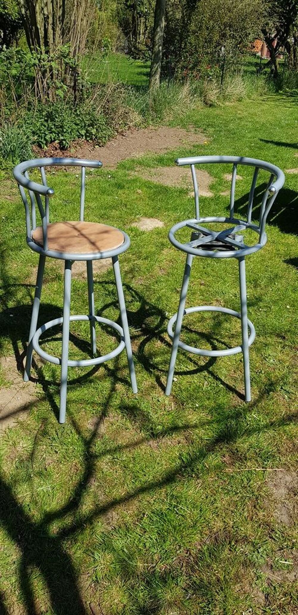 2 tabourets de bar Meubles