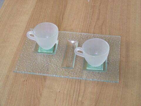 Set de tasses � caf� duo et son petit plateau en verre, NEUF 3 Bagnolet (93)