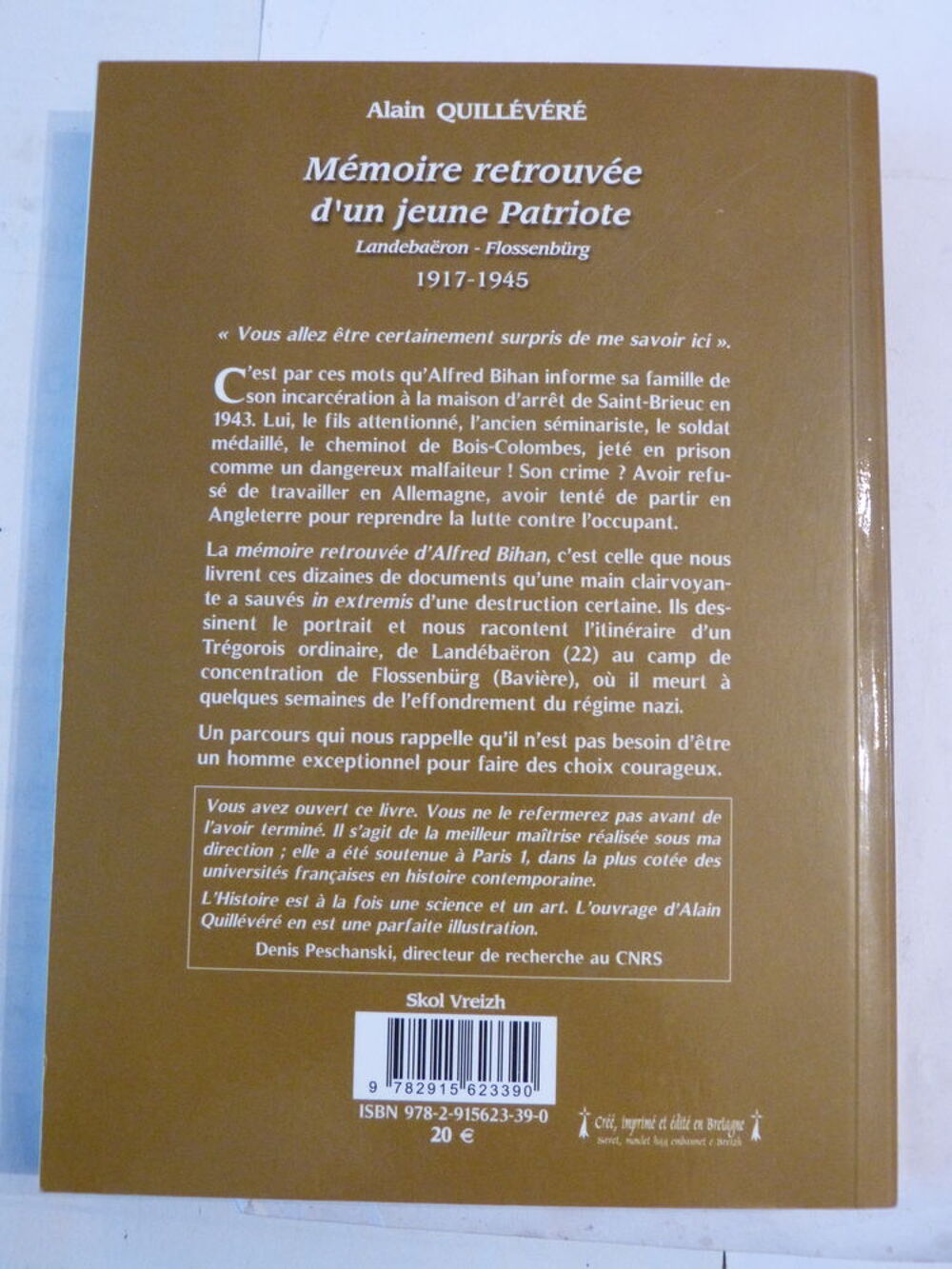 MEMOIRE RETROUVEE d'un jeune patriote 1917 - 1945 Livres et BD