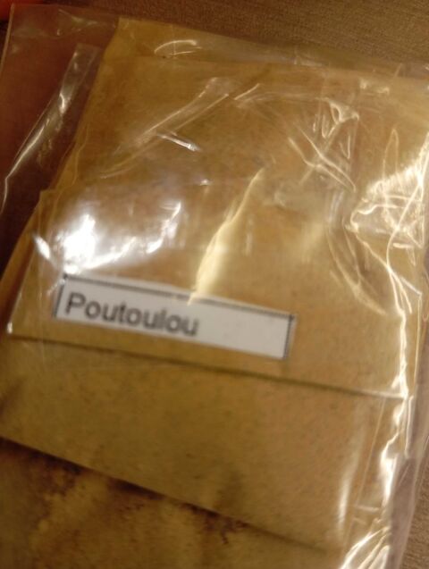 poutoulou aphrodisiaque 10 Lyon 9 (69)