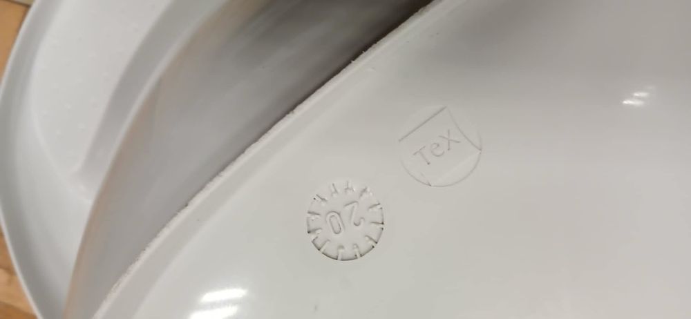 Baignoire B&eacute;b&eacute; : Longueur de 88 cm Pu�riculture