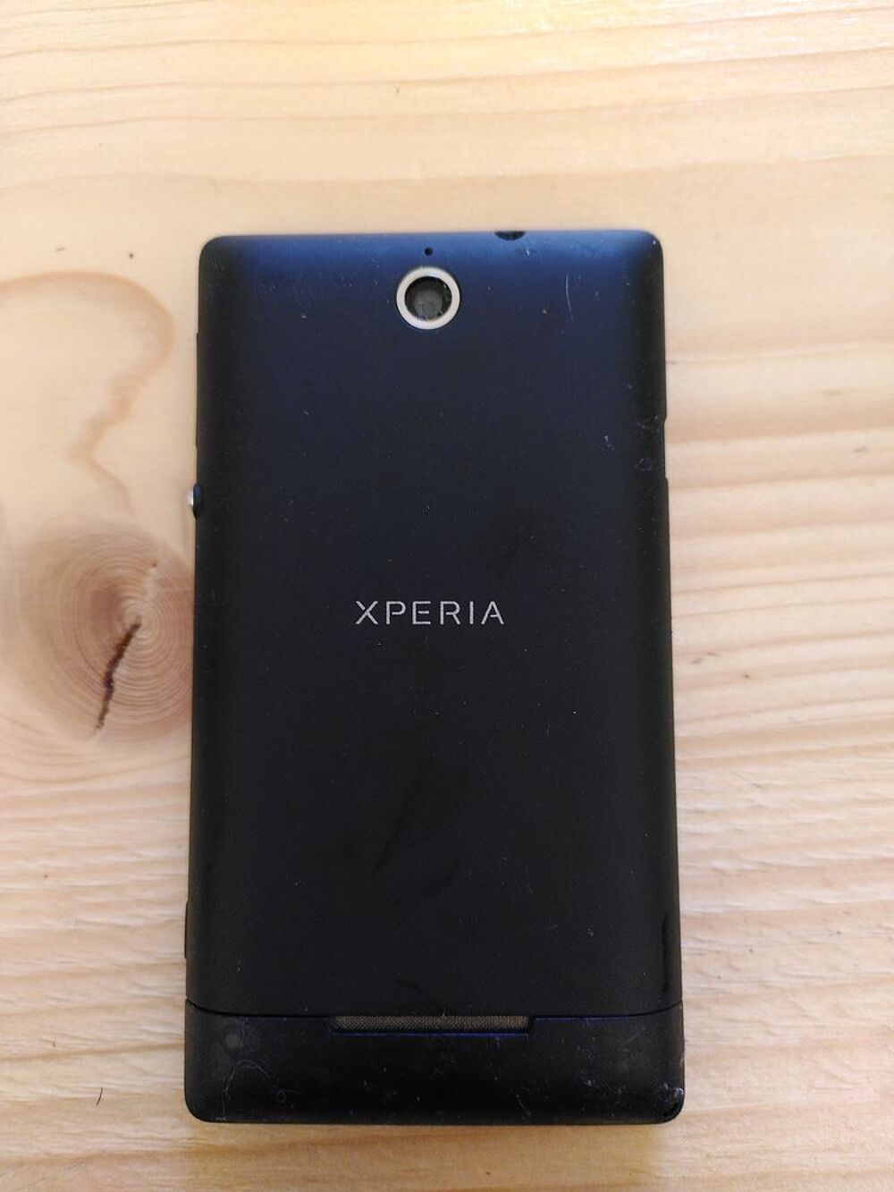 Sony Xperia E C1505 noir - Pour pi&egrave;ces Téléphones et tablettes