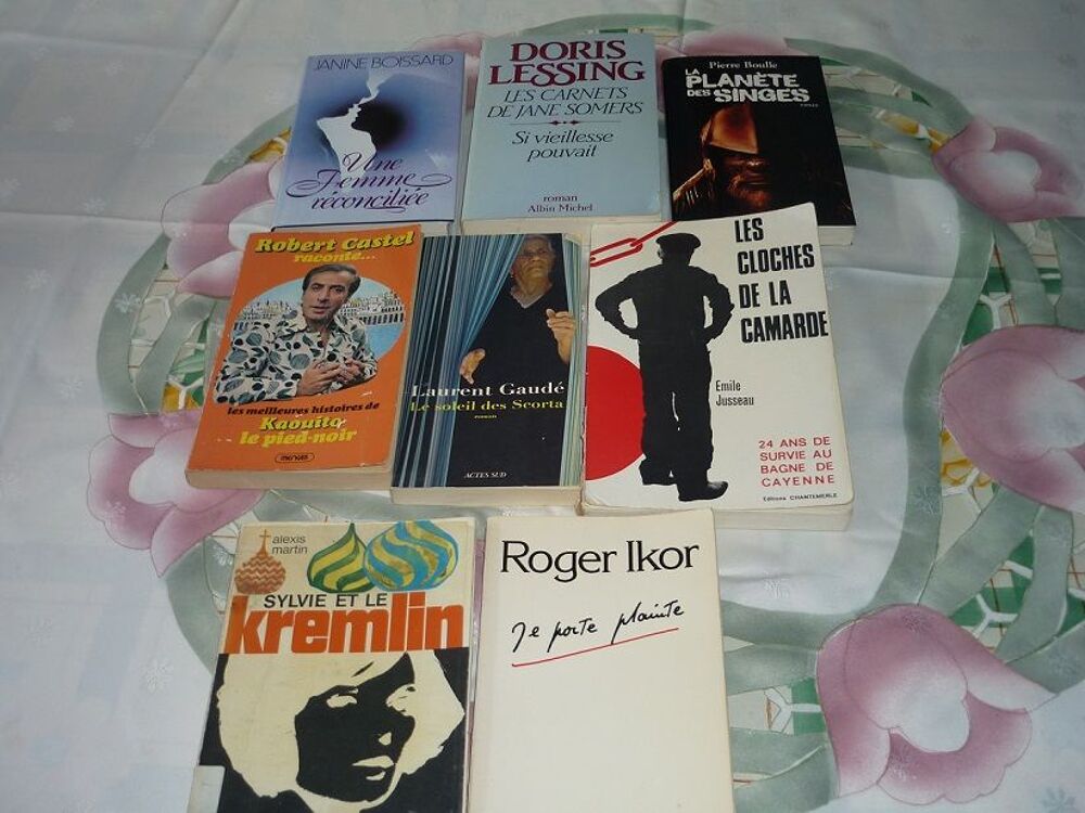 8 ROMANS DIVERS Livres et BD