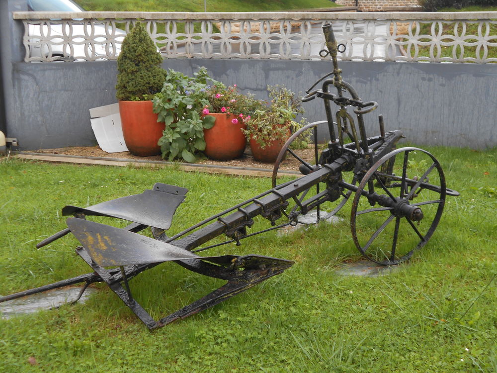 charrue ancienne Jardin