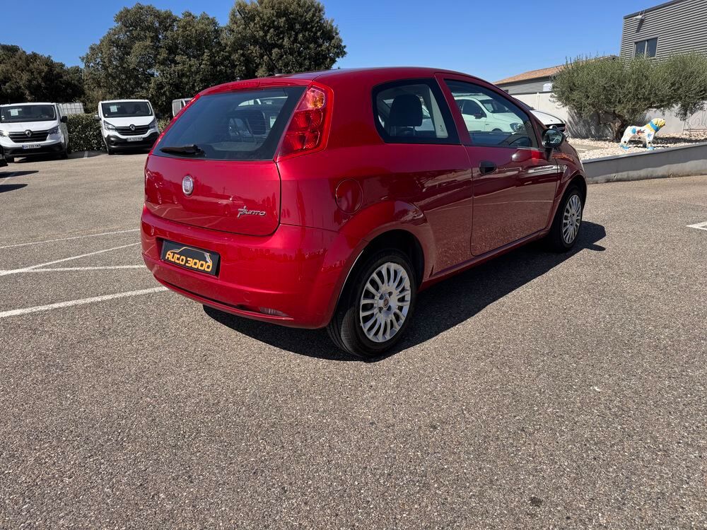 Punto 1.2 8V 65 Cult 2010 occasion 84290 Sainte-C&eacute;cile-les-Vignes